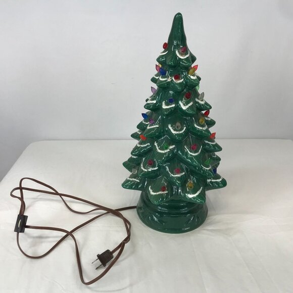 VINTAGE CERAMIC LIGHTED CHRISTMAS TREE 1957 18" - Picture 2 of 7
